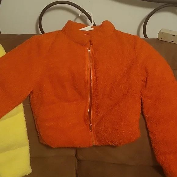 Jacket - Picture 3 of 4